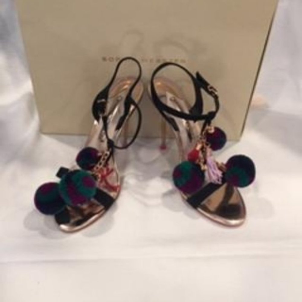 SOPHIA WSTER BLACK/GOLD POM POM TASSEL HEELS 6.5